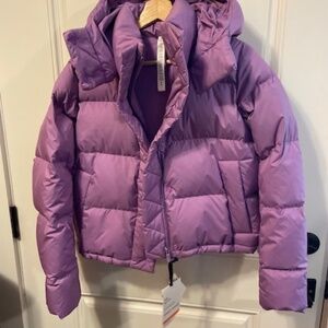 WONDERPUFF CROPPED JACKET. BNWT